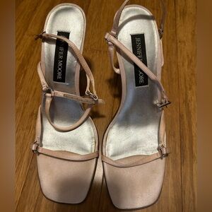 Strappy 4” Heels Size 8M (Jennifer Moore